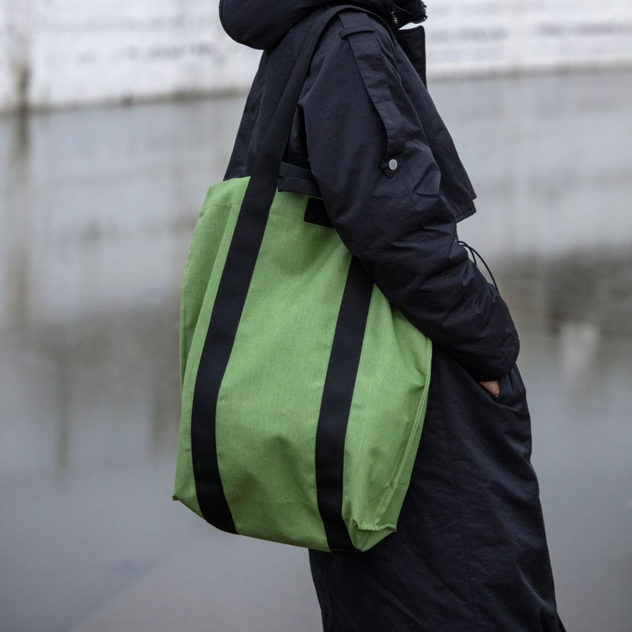 TIQUA Black Lines M SATTLER