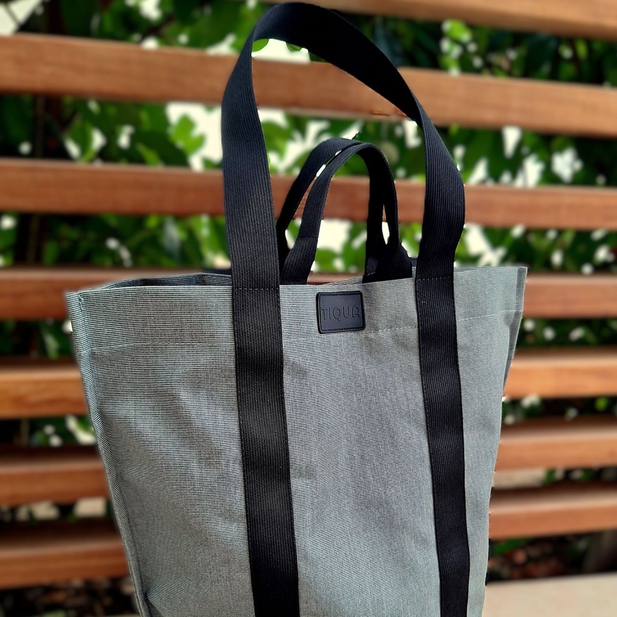 TIQUA Black Lines M SATTLER